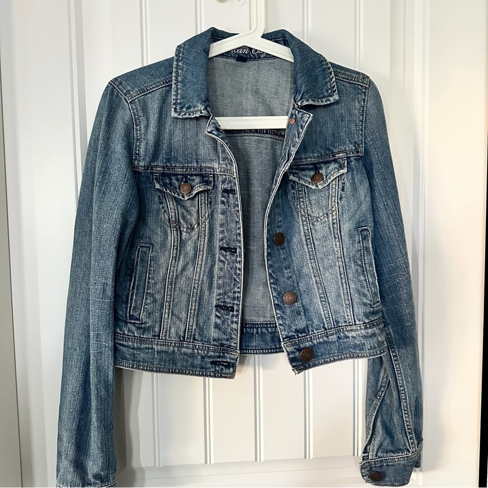 American Eagle Jean jacket size small
